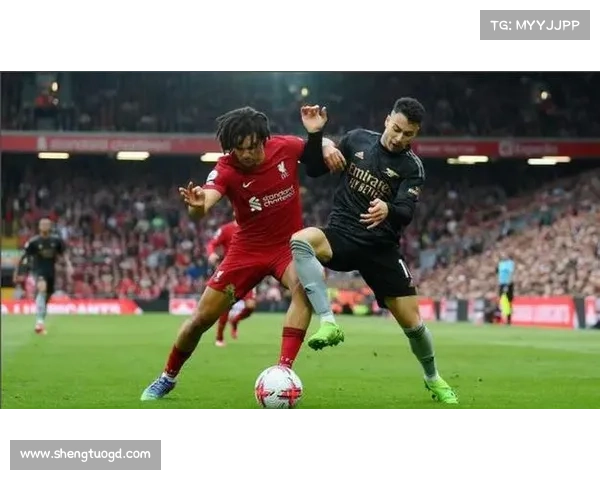 利物浦与阿森纳精彩对决回顾及历史战绩分析